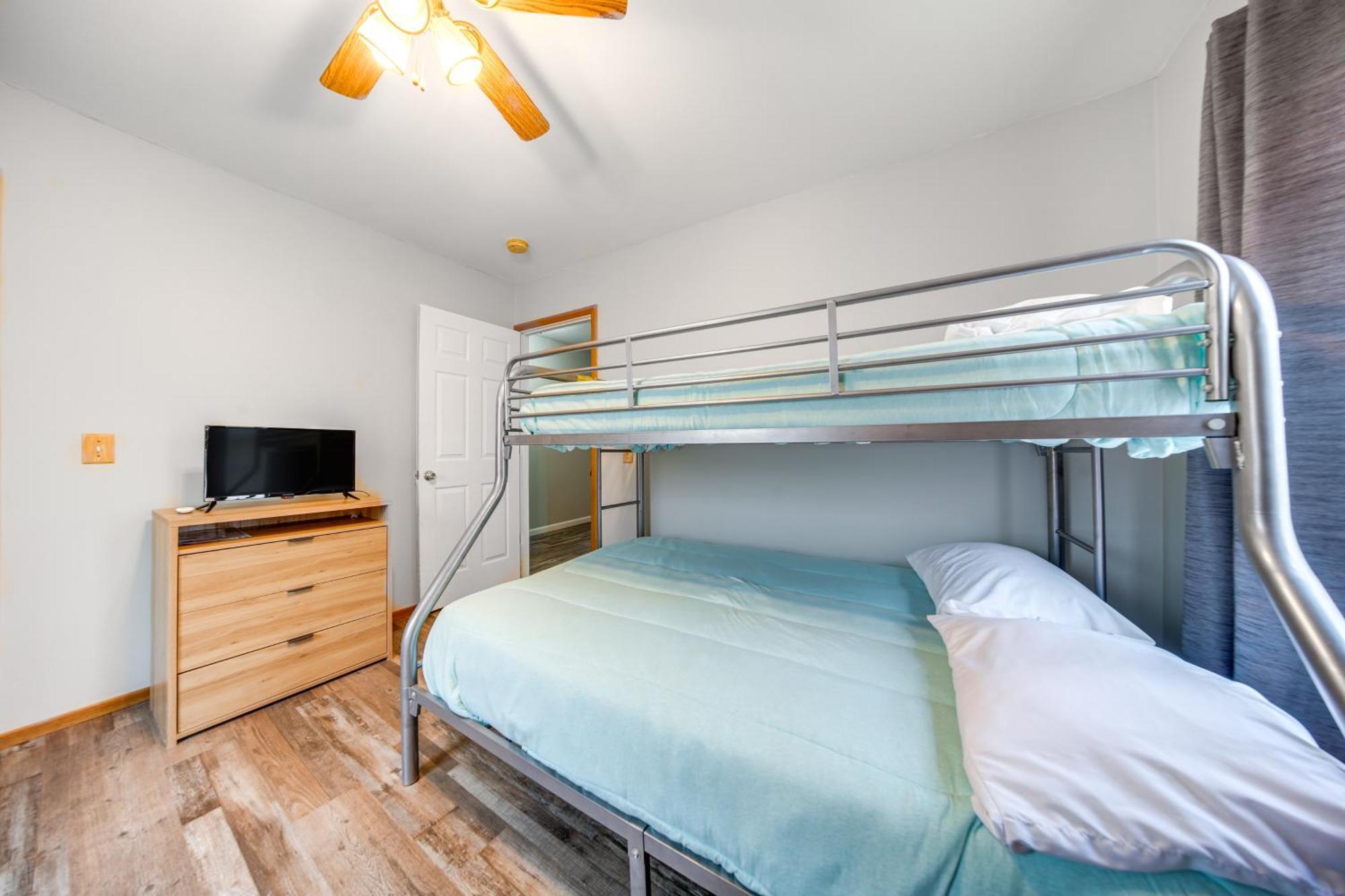 이리 Family-Friendly Hideaway Near Presque Isle! 빌라 외부 사진